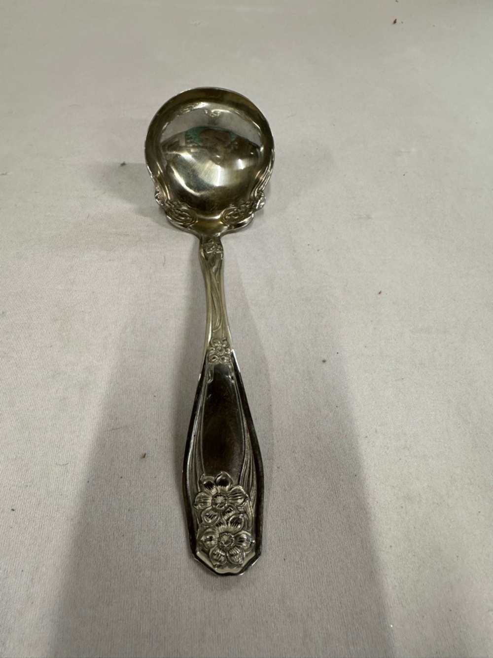 Vintage Wm Roger’s & Son Silver Plated Gravy/Soup Ladel